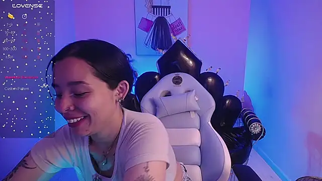 Mia Lopez  online show from September 2025 12:51:01 PM