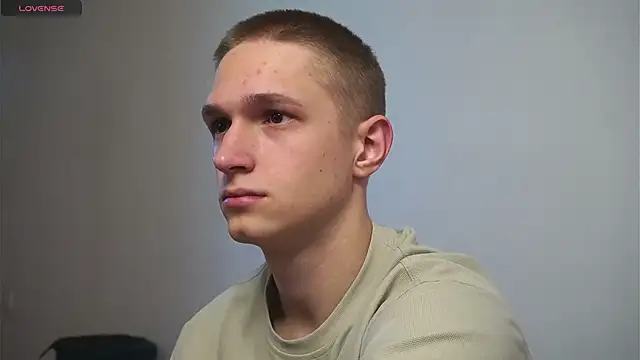 dustyn fox online show from February 2025 07:27:02 PM