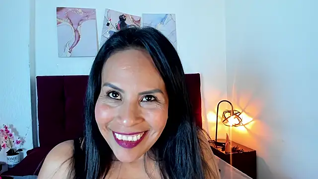 Snapshot of Anthonelaa__ chatting on September 2025 08:13:02 PM Anthonelaa online show from September 2025 08:13:02 PM