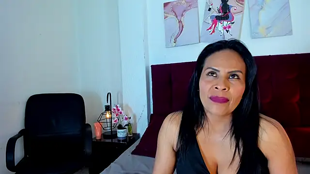 Snapshot of Anthonelaa__ chatting on October 2025 07:53:01 PM Anthonelaa online show from October 2025 07:53:01 PM