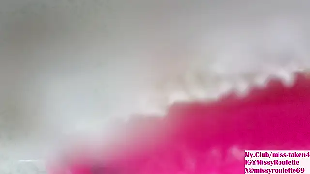 Snapshot of MissyRoulette chatting on December 2024 06:26:02 AM MissyRoulette online show from December 2024 06:26:02 AM