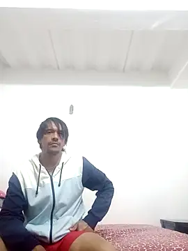 Leandona online show from November 2025 08:11:02 PM