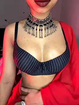 Snapshot of Hot-sexy222 chatting on November 2025 01:40:01 AM Hot-sexy222 online show from November 2025 01:40:01 AM