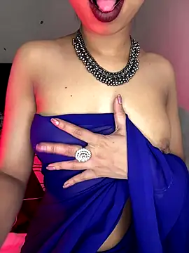 Snapshot of Hot-sexy222 chatting on November 2025 03:17:01 AM Hot-sexy222 online show from November 2025 03:17:01 AM