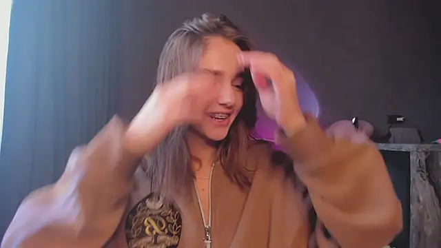 Snapshot of JudyAngil chatting on October 2025 05:26:02 AM JudyAngil online show from October 2025 05:26:02 AM