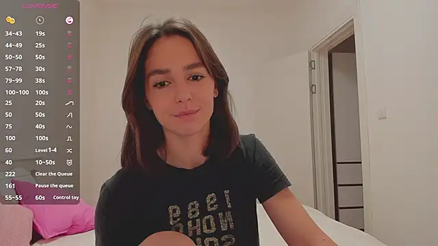 Snapshot of JudyAngil chatting on November 2025 06:12:01 AM JudyAngil online show from November 2025 06:12:01 AM