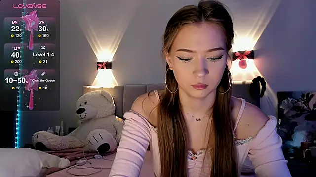 Snapshot of diana_nier chatting on September 2025 07:51:02 PM diana nier online show from September 2025 07:51:02 PM