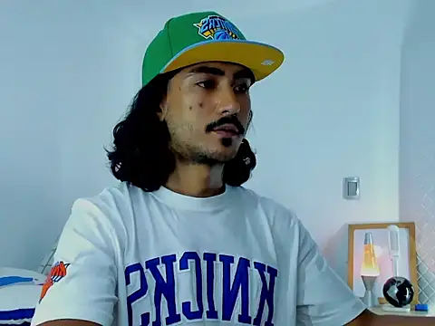 Snapshot of david__johnson372 chatting on October 2025 01:25:02 AM david johnson372 online show from October 2025 01:25:02 AM