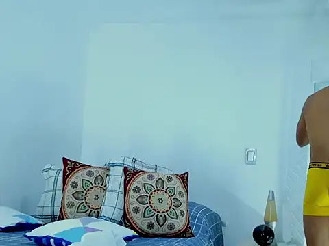 Snapshot of david__johnson372 chatting on November 2025 09:37:02 AM david johnson372 online show from November 2025 09:37:02 AM