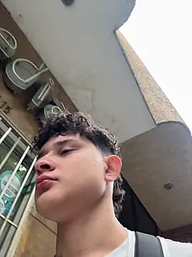 Nathan Bluee online show from October 2025 12:03:01 PM