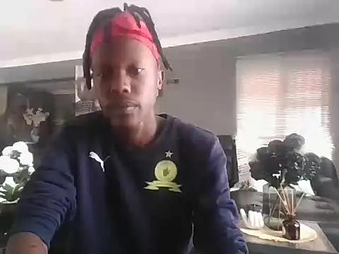 Snapshot of MluTheFixer chatting on September 2025 08:07:01 AM MluTheFixer online show from September 2025 08:07:01 AM