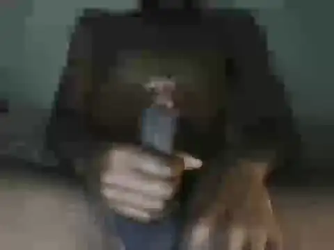 Snapshot of MluTheFixer chatting on October 2025 03:41:02 AM MluTheFixer online show from October 2025 03:41:02 AM