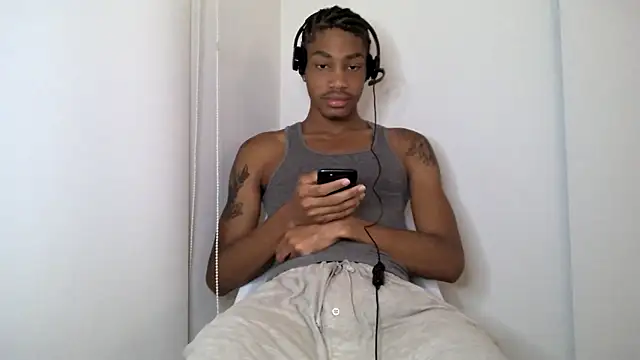 Skinnyblackman online show from October 2025 02:40:02 AM