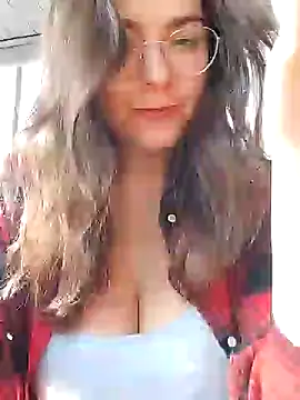 Snapshot of Alicia_Hot1 chatting on December 2024 01:45:02 PM Alicia Hot1 online show from December 2024 01:45:02 PM