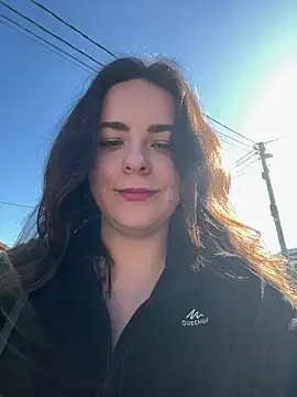 Snapshot of Alicia_Hot1 chatting on January 2025 12:15:01 PM Alicia Hot1 online show from January 2025 12:15:01 PM