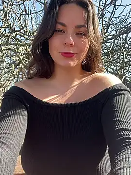 Snapshot of Alicia_Hot1 chatting on February 2025 11:41:02 AM Alicia Hot1 online show from February 2025 11:41:02 AM