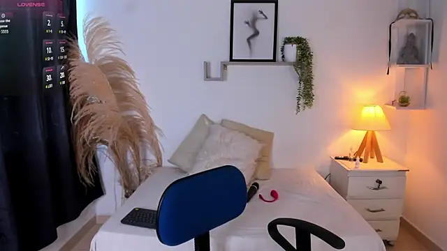 Abigail 29 online show from October 2025 12:16:02 PM