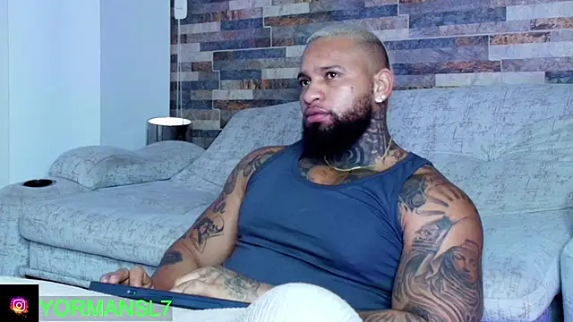 Snapshot of zaiin_diesel chatting on October 2025 11:02:01 AM zaiin diesel online show from October 2025 11:02:01 AM