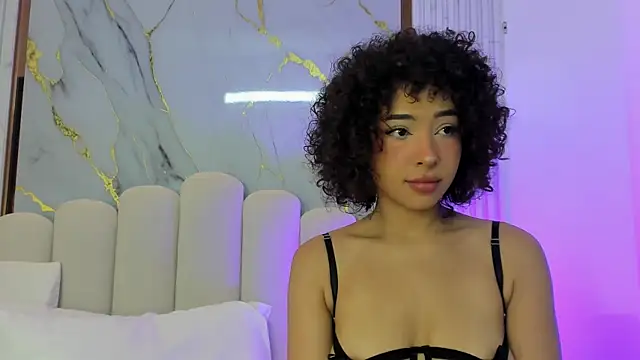 OSHUN  online show from February 2025 12:00:02 PM