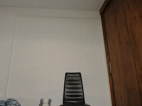 GerardSmitt online show from September 2025 04:05:02 AM