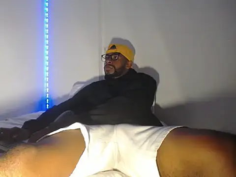 GerardSmitt online show from October 2025 04:10:01 AM