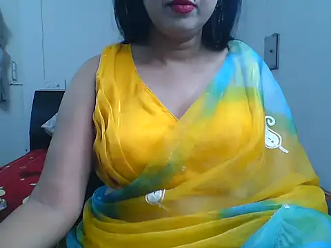 Snapshot of BIG_HEARTED chatting on October 2025 04:37:02 PM BIG HEARTED online show from October 2025 04:37:02 PM