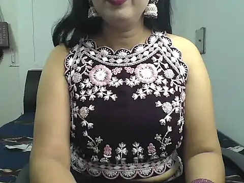 Snapshot of BIG_HEARTED chatting on October 2025 05:57:02 PM BIG HEARTED online show from October 2025 05:57:02 PM