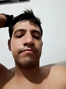 Snapshot of LiosArmando420 chatting on September 2025 02:01:01 AM LiosArmando420 online show from September 2025 02:01:01 AM