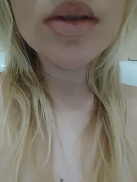 Linda 999 online show from December 2024 12:05:02 PM