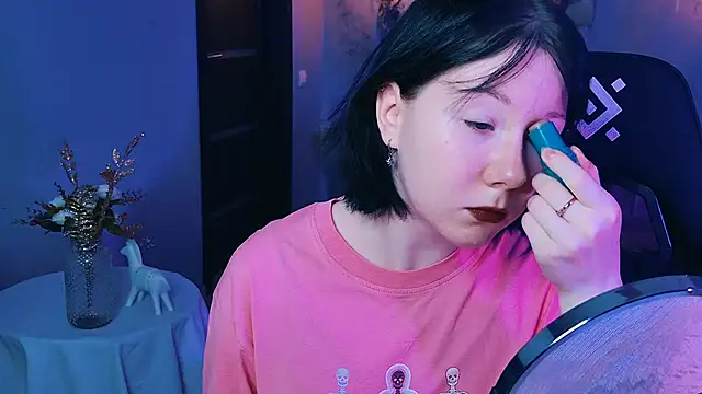 NancyMartinez online show from October 2025 09:05:02 AM