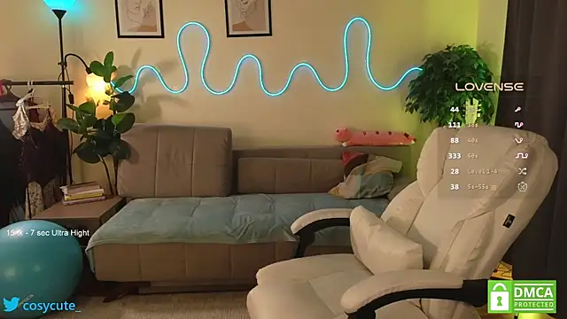 Snapshot of cosycute_ chatting on February 2025 06:53:01 PM cosycute online show from February 2025 06:53:01 PM