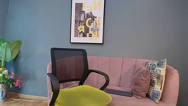 Snapshot of Mark_Evans1_ chatting on December 2024 05:51:01 PM Mark Evans1 online show from December 2024 05:51:01 PM