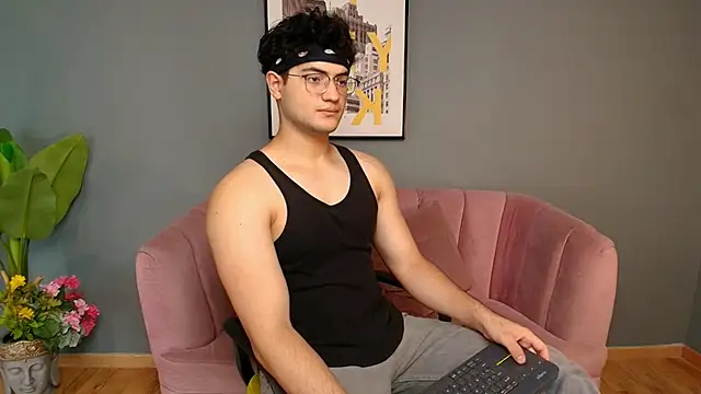 Snapshot of Mark_Evans1_ chatting on March 2025 08:11:02 PM Mark Evans1 online show from March 2025 08:11:02 PM