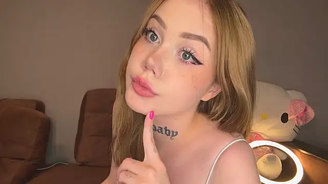 Snapshot of hanna_cry_baby chatting on October 2025 03:35:02 PM hanna cry baby online show from October 2025 03:35:02 PM