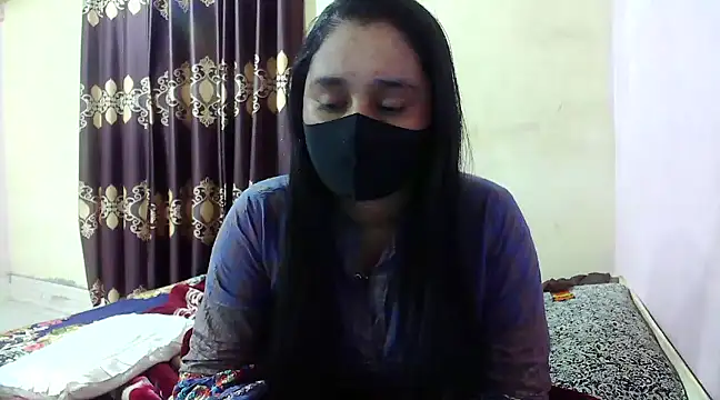 LovelyRose69 online show from December 2024 02:17:02 PM