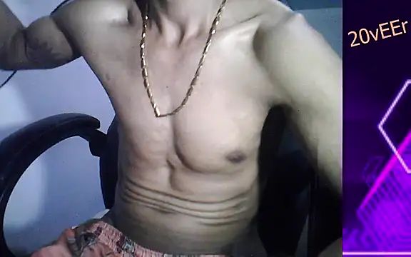 Snapshot of 20vEEr chatting on February 2025 12:37:01 AM 20vEEr online show from February 2025 12:37:01 AM