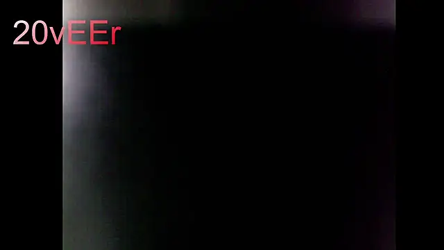 Snapshot of 20vEEr chatting on September 2025 08:42:01 PM 20vEEr online show from September 2025 08:42:01 PM