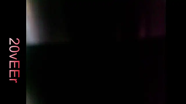 Snapshot of 20vEEr chatting on September 2025 08:45:01 PM 20vEEr online show from September 2025 08:45:01 PM