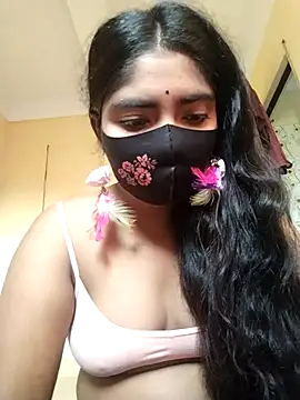 Snapshot of Lina-Rose chatting on November 2025 01:05:02 AM Lina-Rose online show from November 2025 01:05:02 AM