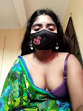 Snapshot of Lina-Rose chatting on November 2025 02:44:01 AM Lina-Rose online show from November 2025 02:44:01 AM