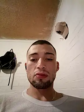 Suggarwhite18CM online show from November 2025 07:45:02 PM