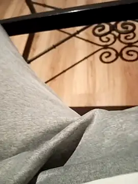 Snapshot of pana1978loco chatting on November 2025 05:28:02 AM pana1978loco online show from November 2025 05:28:02 AM