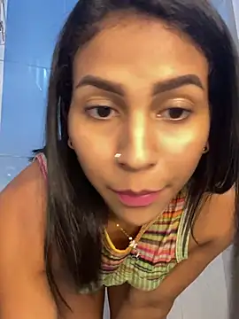 Snapshot of sharonmiller_2_ chatting on February 2025 10:29:02 PM sharonmiller 2 online show from February 2025 10:29:02 PM