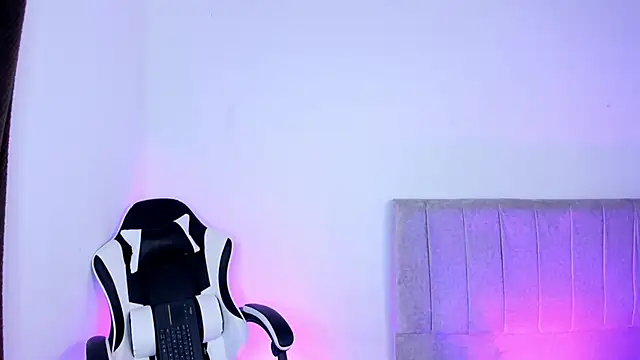 Snapshot of baby_kaliope chatting on October 2025 06:30:01 AM baby kaliope online show from October 2025 06:30:01 AM