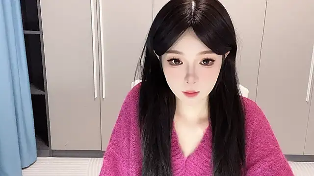 Q-ing online show from October 2025 01:01:01 PM