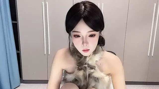 Q-ing online show from November 2025 12:27:02 PM