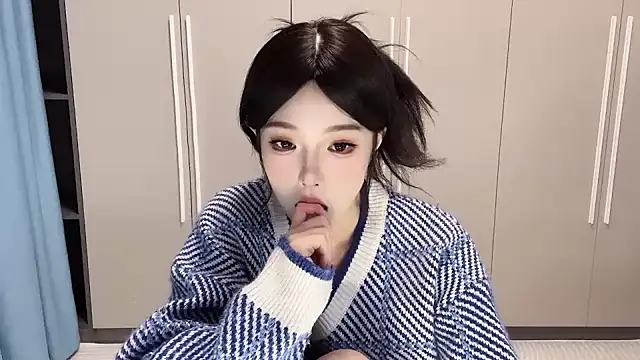 Q-ing online show from November 2025 01:11:02 PM