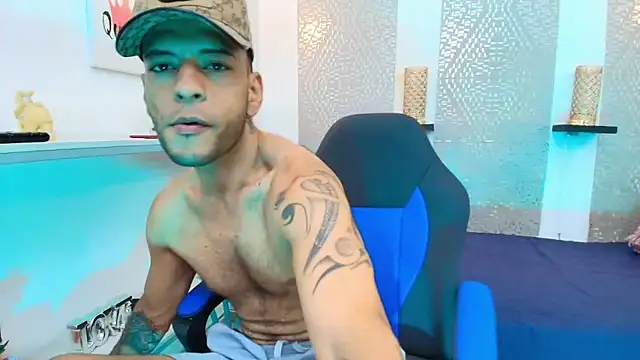 Andrey u92 online show from February 2025 07:30:02 PM