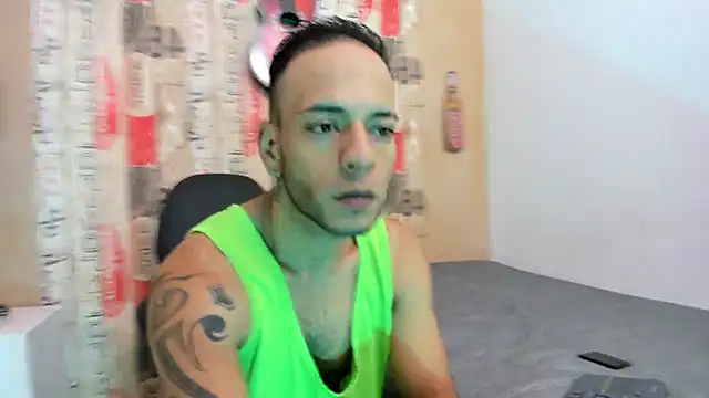 Andrey u92 online show from February 2025 07:52:01 PM