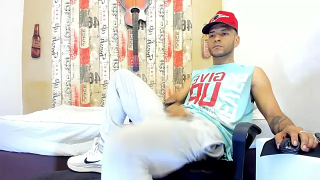 Andrey u92 online show from March 2025 10:31:02 PM